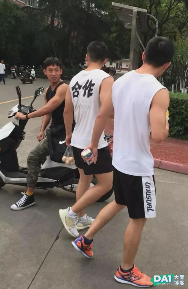 成都体育学院,体育生帅哥颜值和数量全国第一,来看看 成都体育学院,体育生帅哥颜值和数量全国第一,来看看