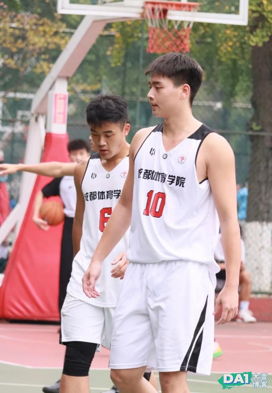 成都体育学院,体育生帅哥颜值和数量全国第一,来看看 成都体育学院,体育生帅哥颜值和数量全国第一,来看看