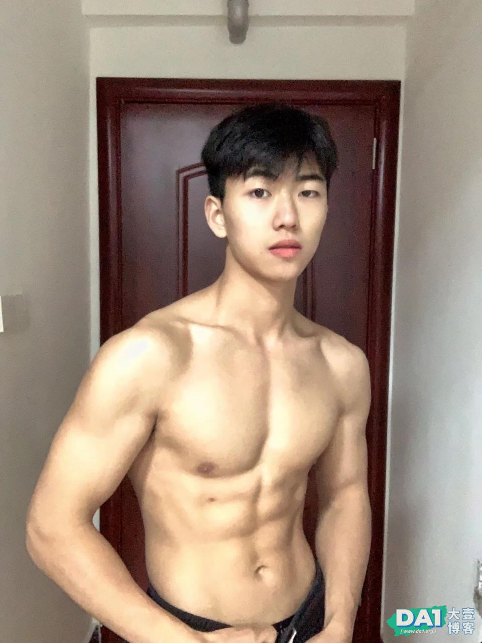 成都体育学院,体育生帅哥颜值和数量全国第一,来看看 成都体育学院,体育生帅哥颜值和数量全国第一,来看看