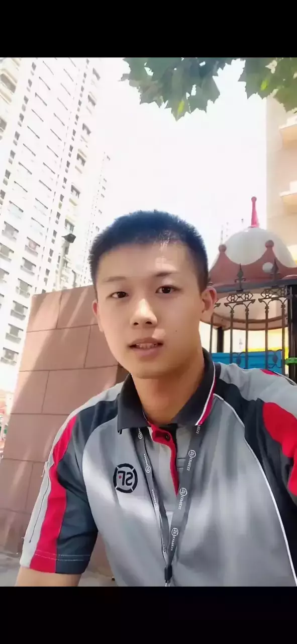河北夜市遇被撩的兵哥穿超短裤实力超群,是免费能看的吗 河北夜市遇被撩的兵哥穿超短裤实力超群,是免费能看的吗