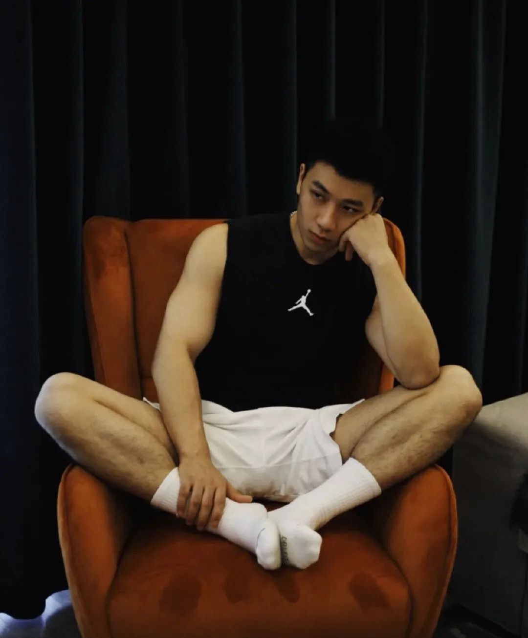 狼狗or奶狗，选哪个？荷尔蒙气息都很强