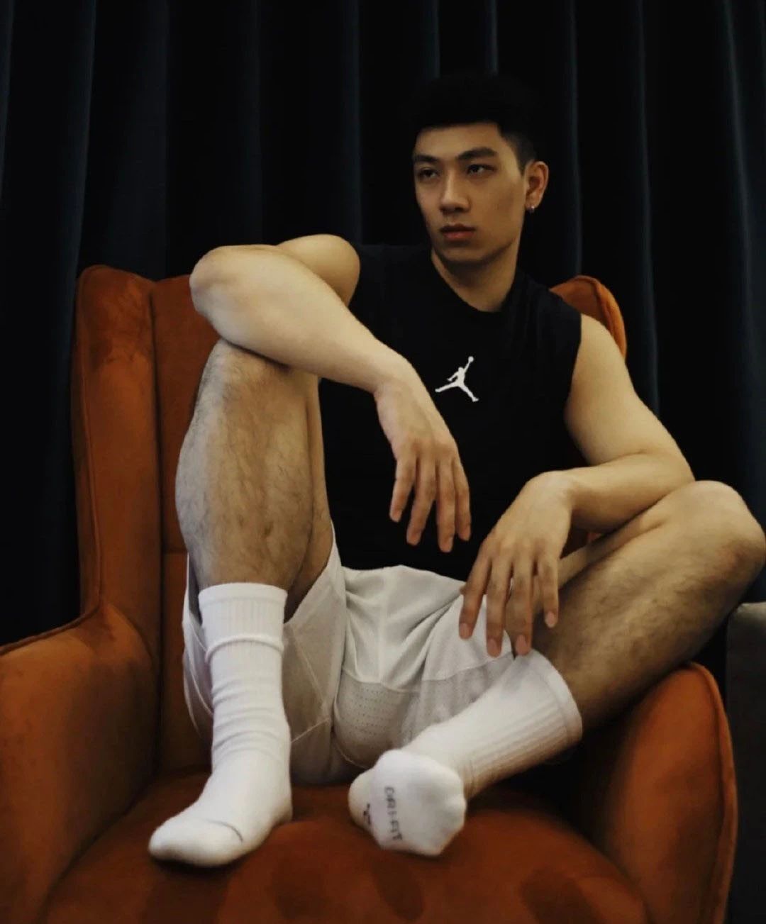 狼狗or奶狗，选哪个？荷尔蒙气息都很强