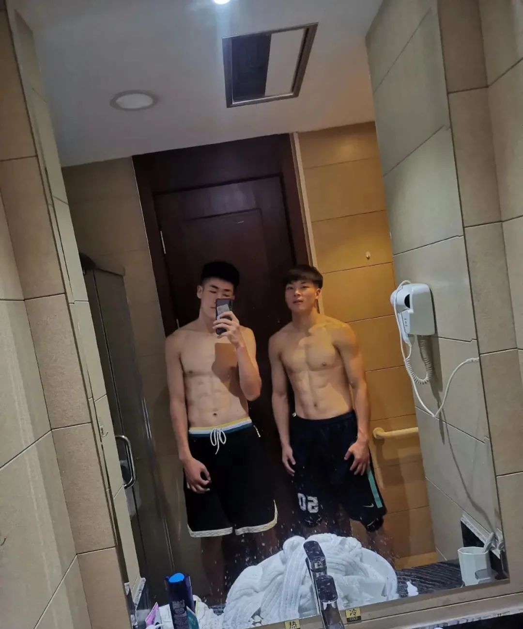 男友视角：有个18岁的体育生男友是什么体验