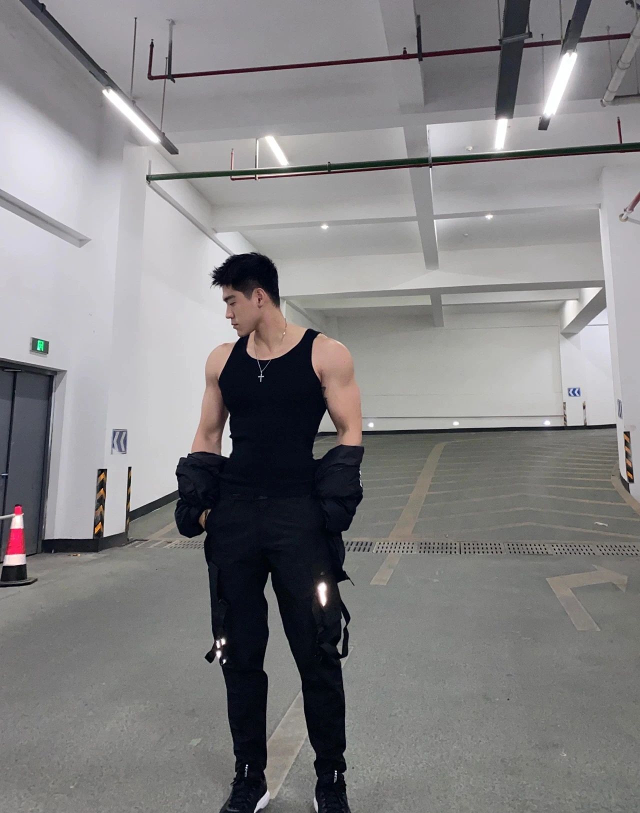 190cm橄榄球运动员，体育生果然不仅身材好，还这么猛！