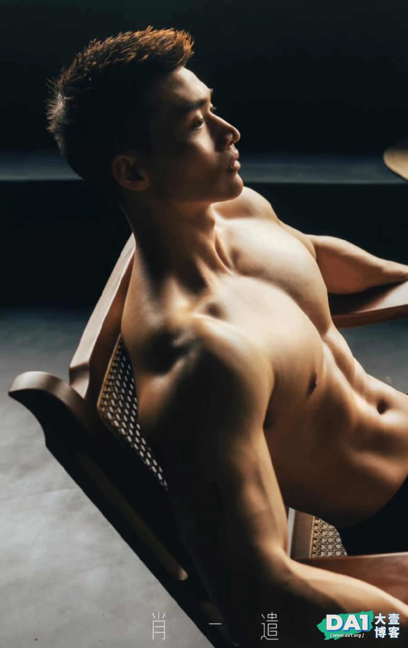 身材堪比雕塑的肌肉男菩萨,还不叫老公? 身材堪比雕塑的肌肉男菩萨,还不叫老公?