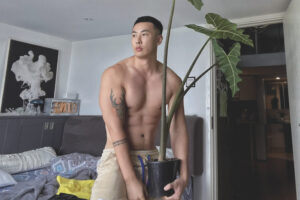 身高180长腿健身肌肉小哥哥KING小春居家写真-大壹博客