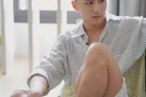 英俊的山东186CM天菜肌肉帅哥 健身白袜小哥哥-大壹博客