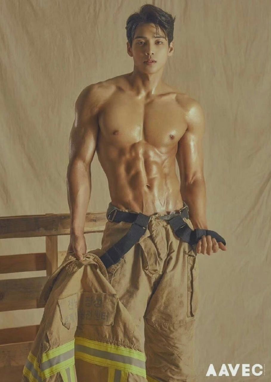 韩国健体运动员肌肉帅哥男模will.sminsu