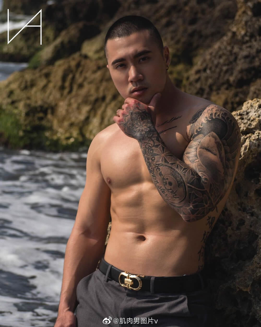 正装寸头纹身痞帅肌肉壮男写真 vanvision37作品