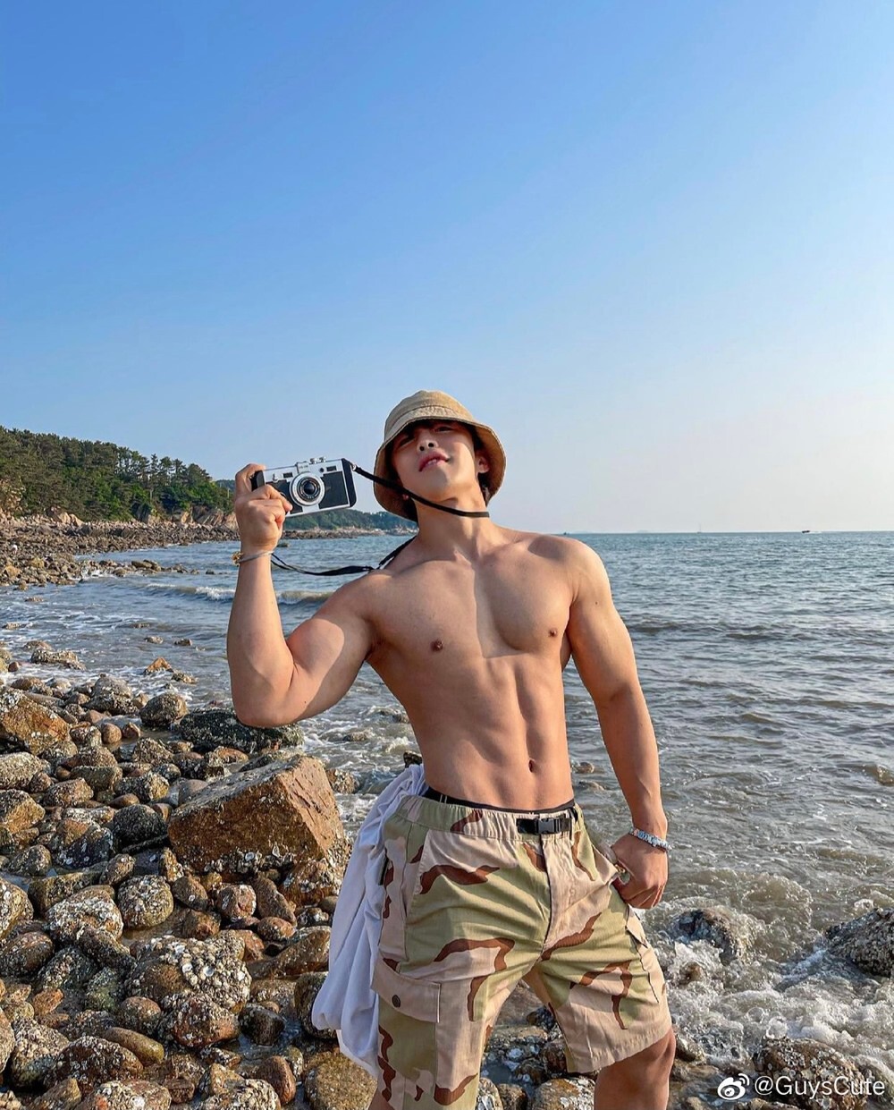 可可爱爱的韩国肌肉小哥哥健身帅哥Beomitube