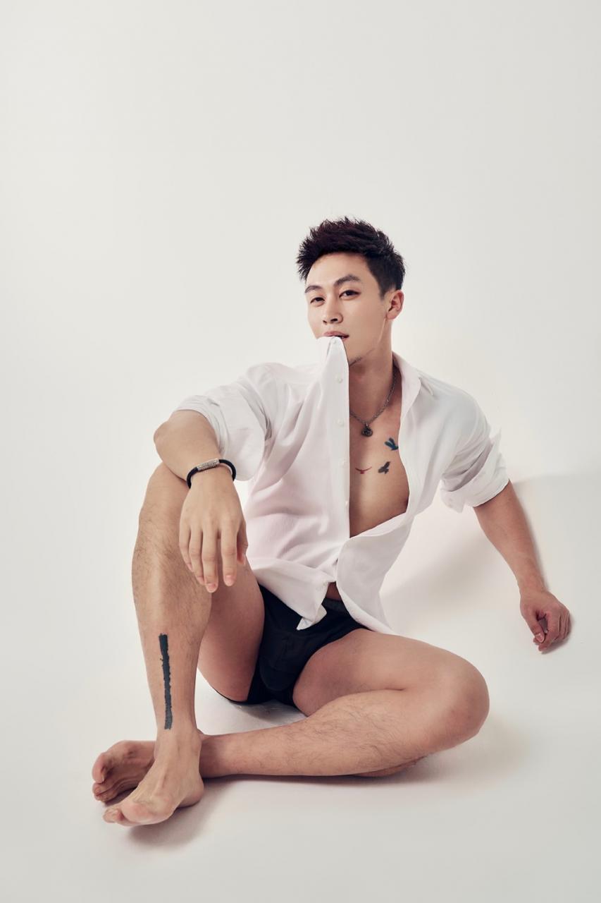 国产健身男模肌肉帅哥小布Ryan