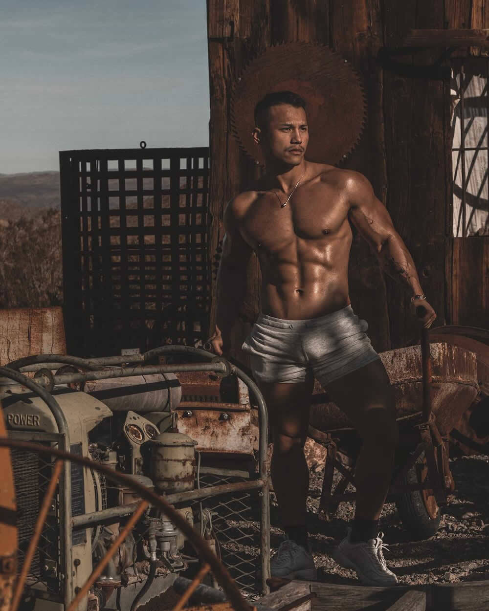 越南肌肉帅哥健身猛男Ryan Hoang