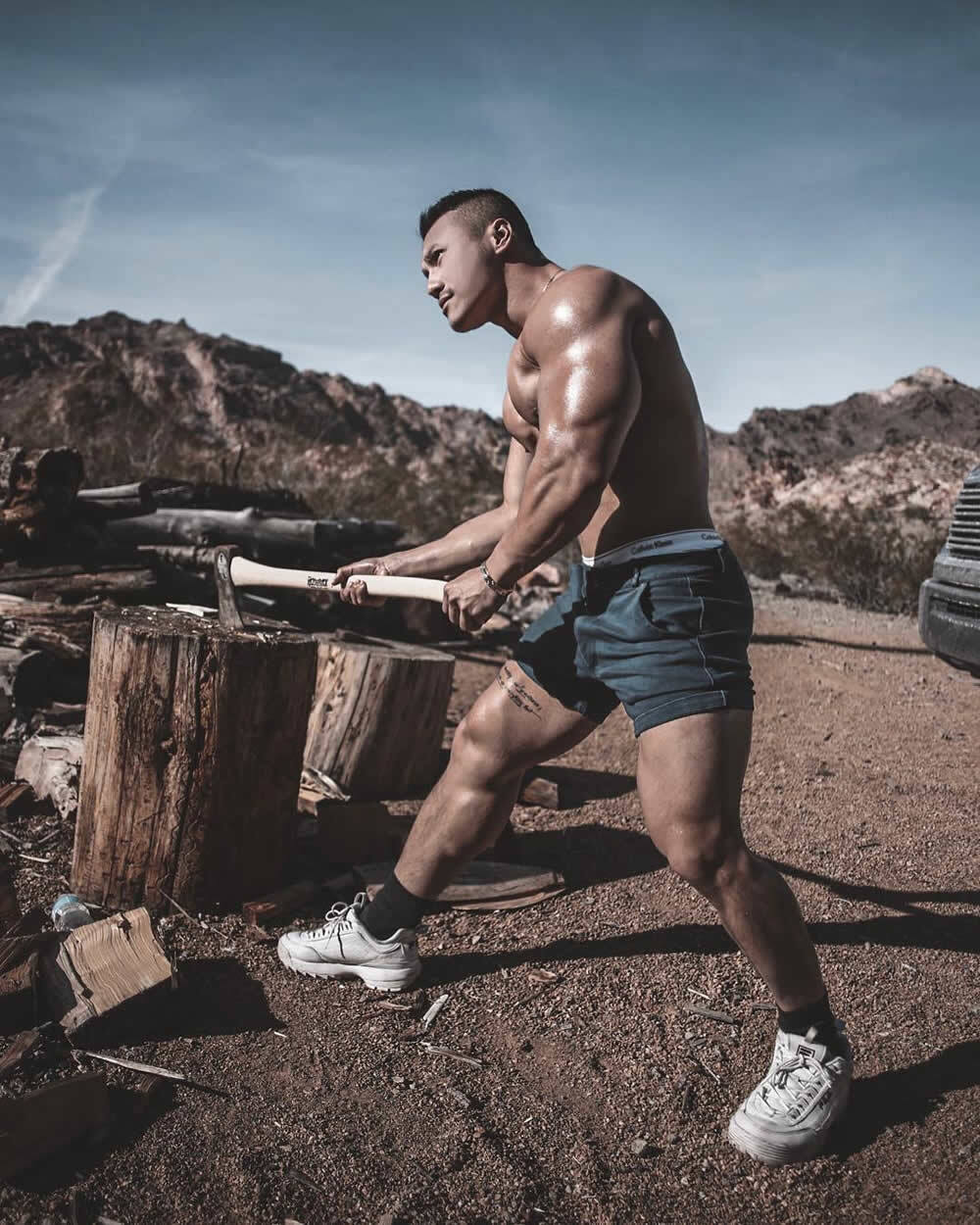 越南肌肉帅哥健身猛男Ryan Hoang