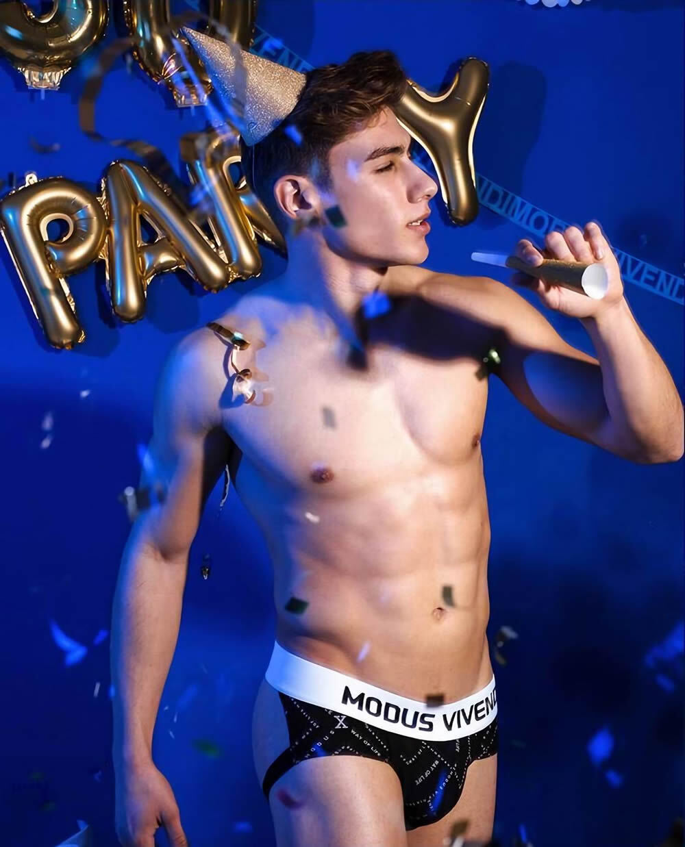希腊雅典肌肉男模Panagou Anastasis生日写真