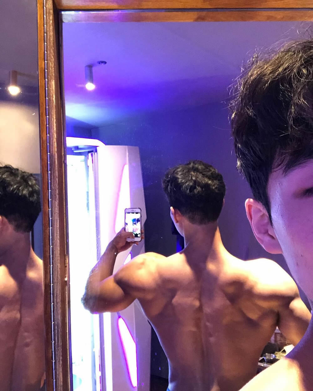 韩国健身运动员男模junprofile