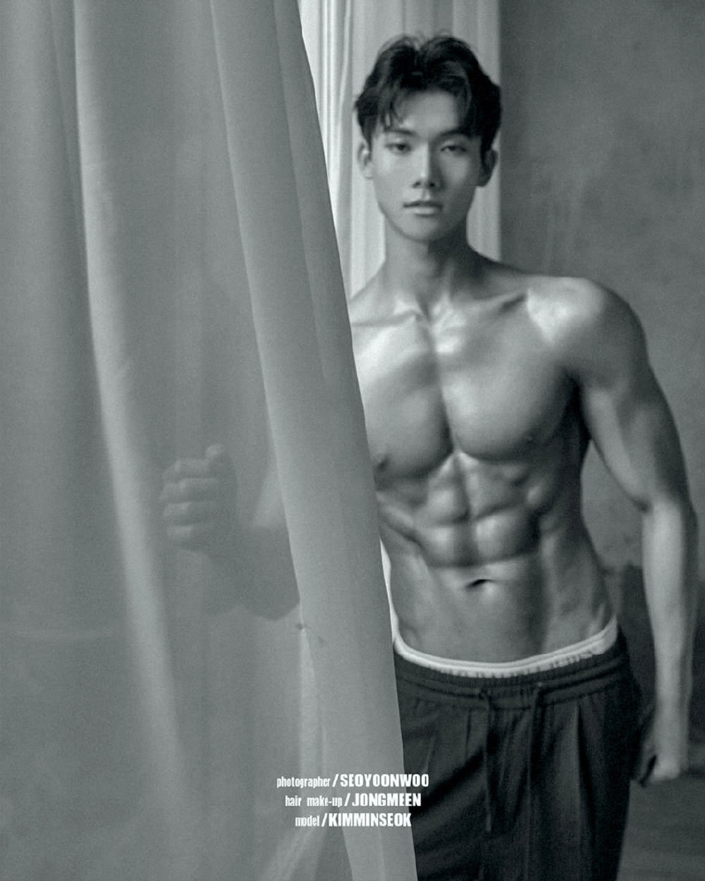 韩国健身运动员KIM MIN SEOK