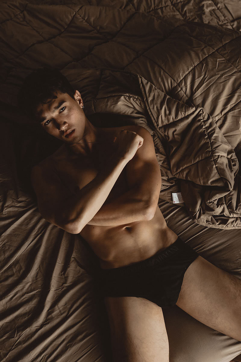 欧美肌肉帅哥男模Liam写真 Coitus Magazine