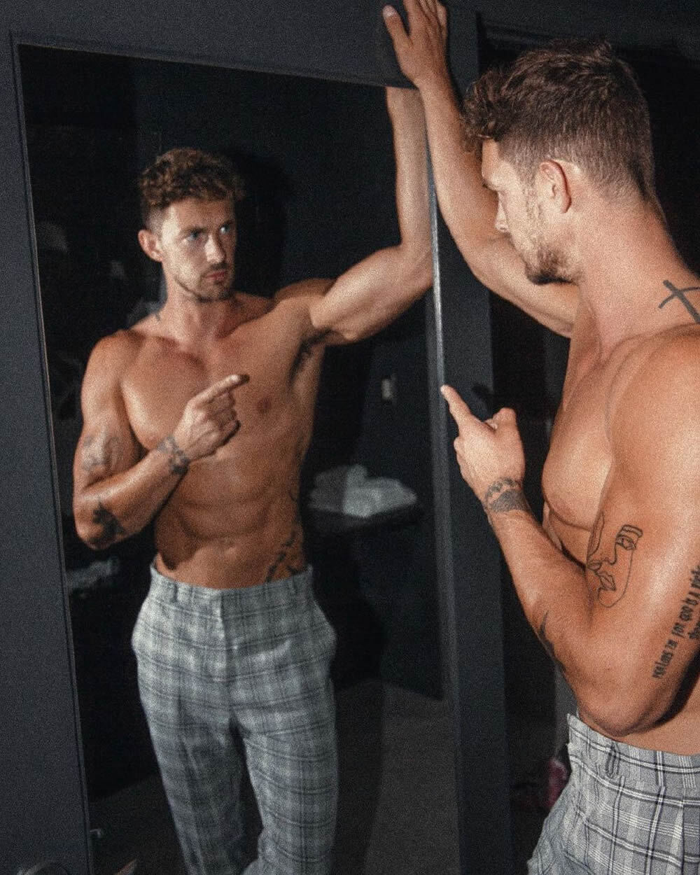 美国男模肌肉帅哥Christian Hogue