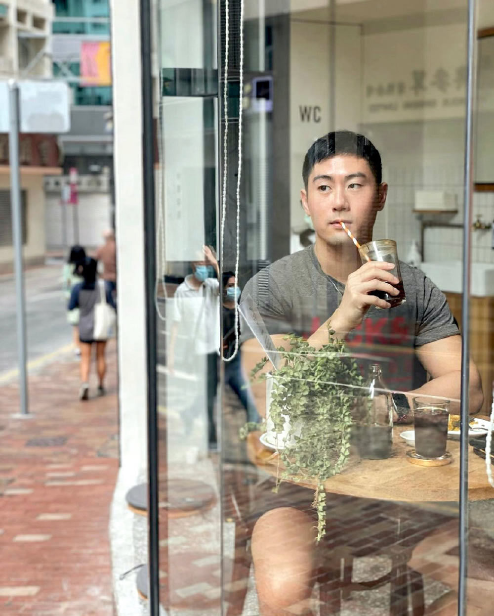 健身肌肉男Eddy Yeung