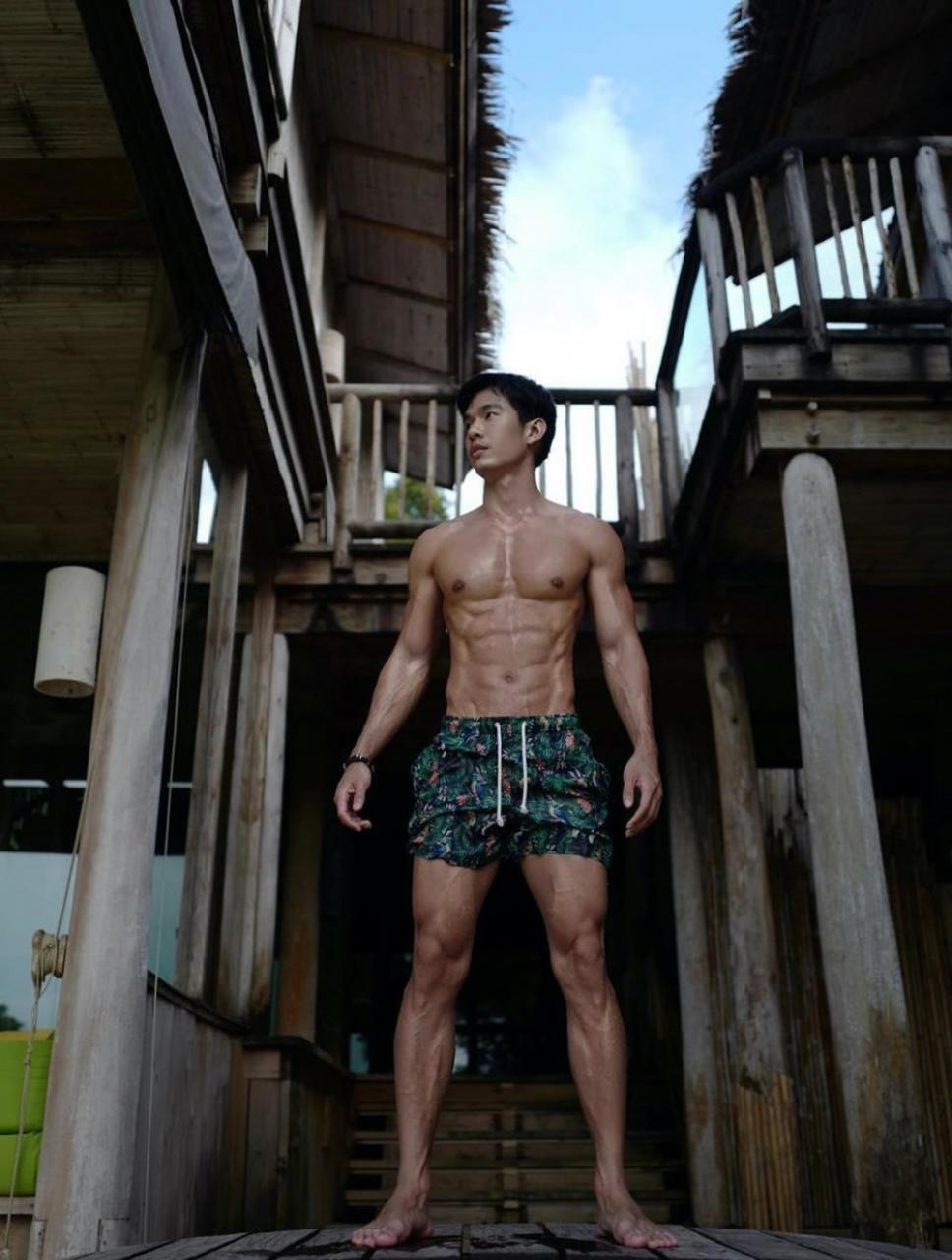 泰国医生肌肉帅哥健身运动男模Phitsanulok