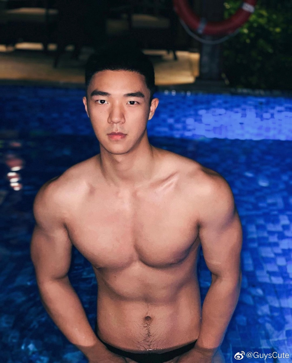 中国肌肉帅哥Henrylynvh