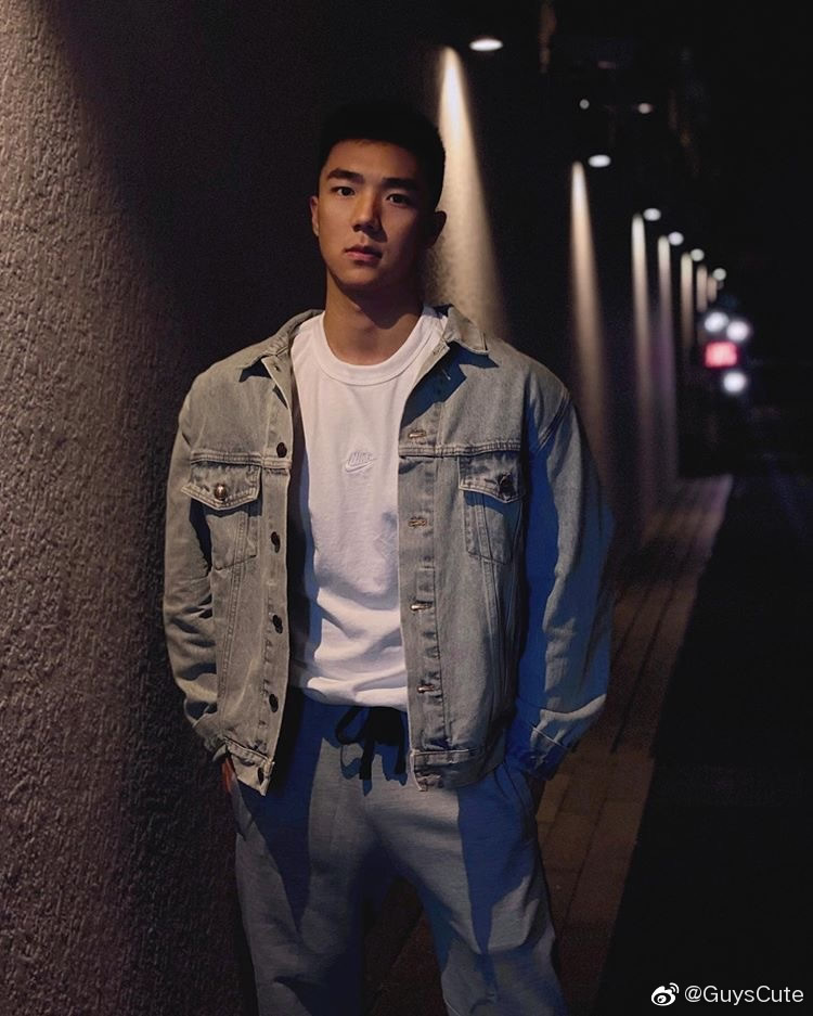 中国肌肉帅哥Henrylynvh