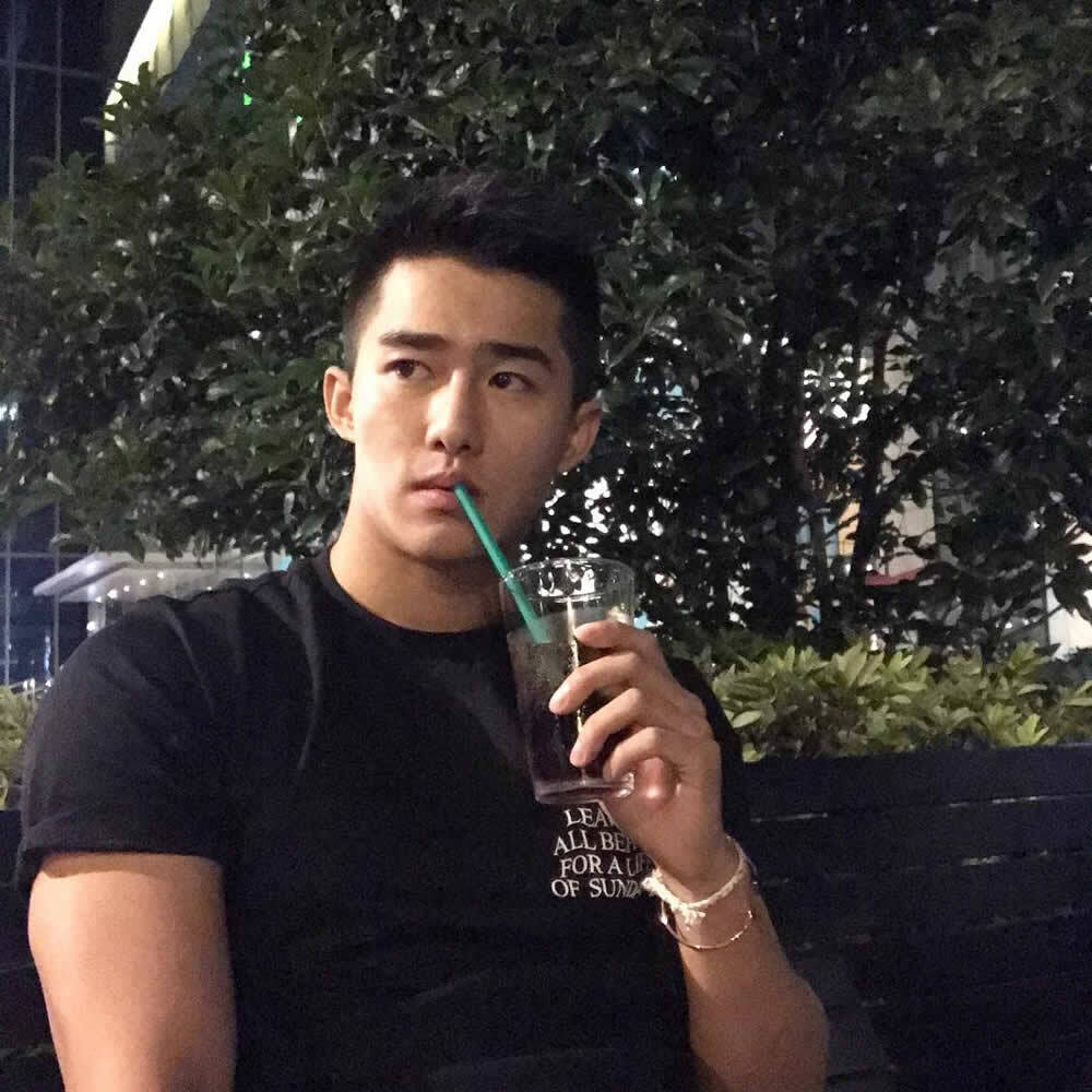 国产健身男模肌肉帅哥上海帅哥胡晓鹏