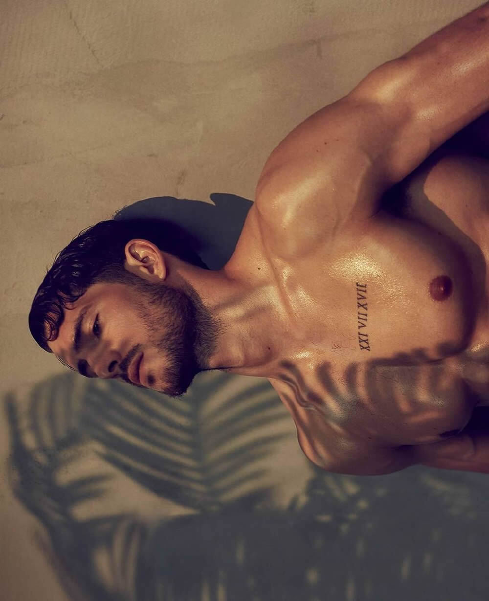 法国天才帅哥肌肉男模Adrien France