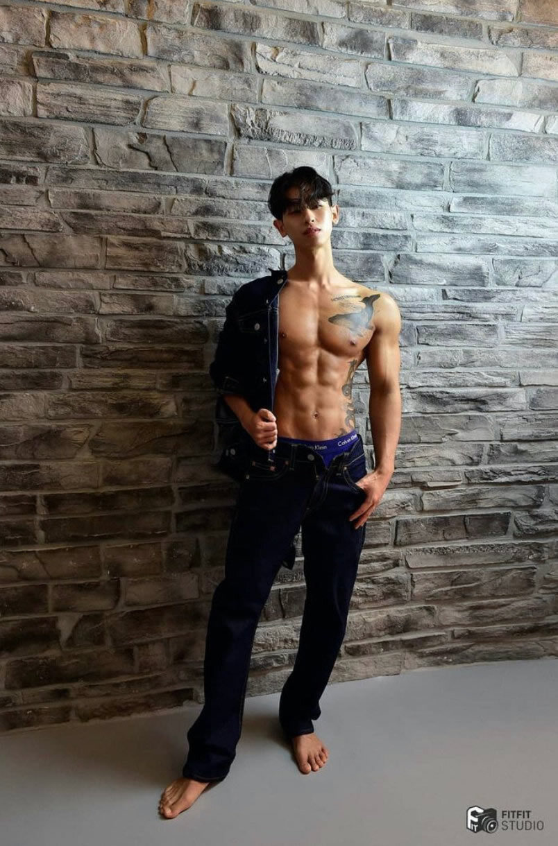 亚洲健身男模写真 韩国健身运动员肌肉帅哥