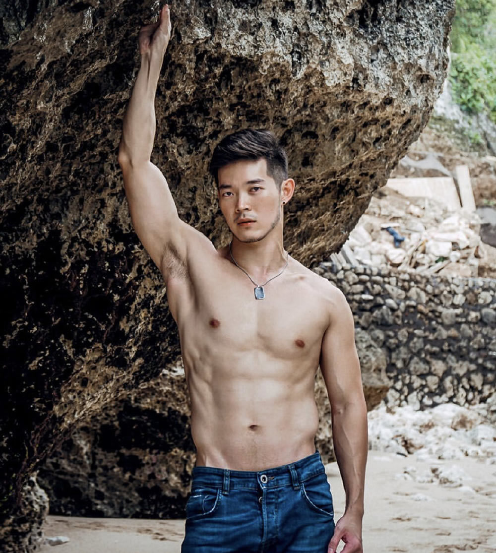 印度尼西亚阳光肌肉胡渣帅哥leezhelong