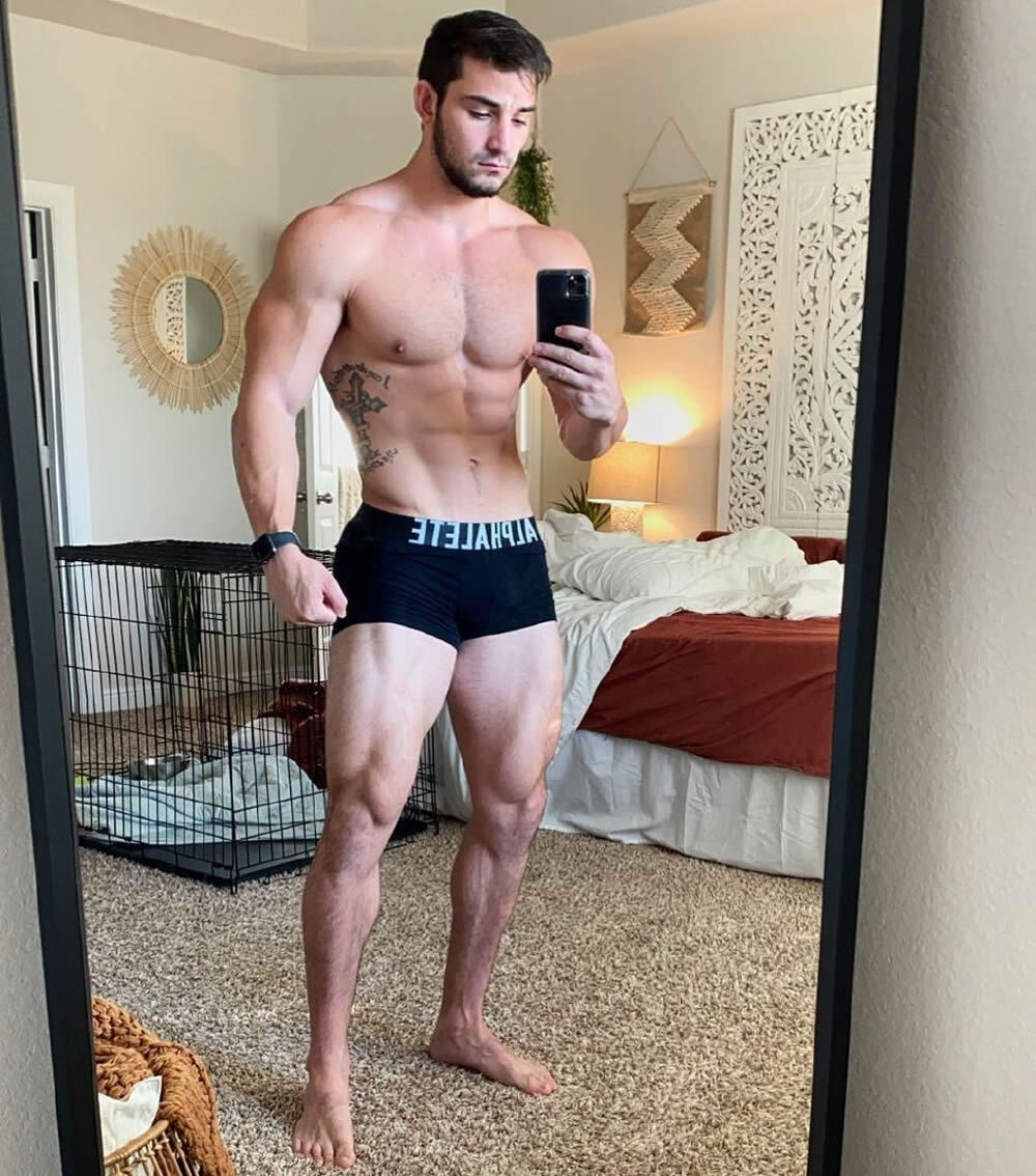 欧美健美运动员肌肉帅哥Justin Howells
