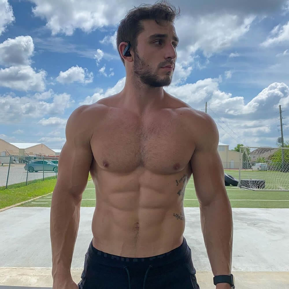 欧美健美运动员肌肉帅哥Justin Howells