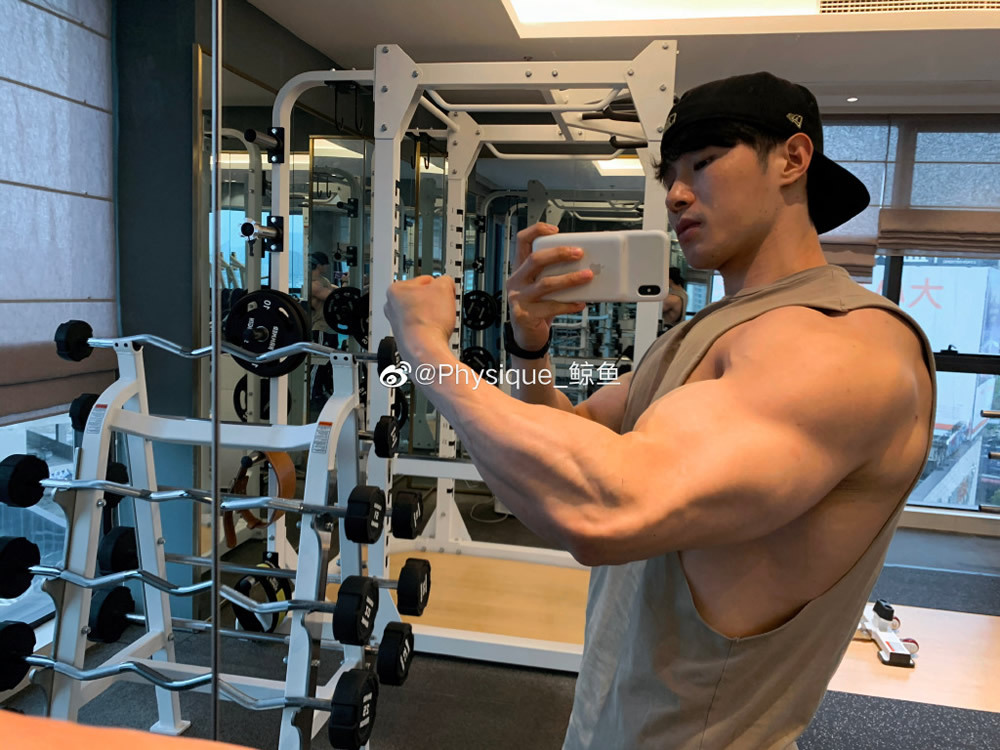 健身榜样Physique_鲸鱼 国产健身肌肉帅哥