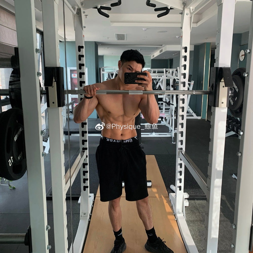 健身榜样Physique_鲸鱼 国产健身肌肉帅哥