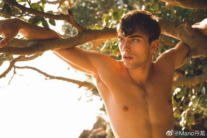 澳大利亚男模Matthew djordjevic写真