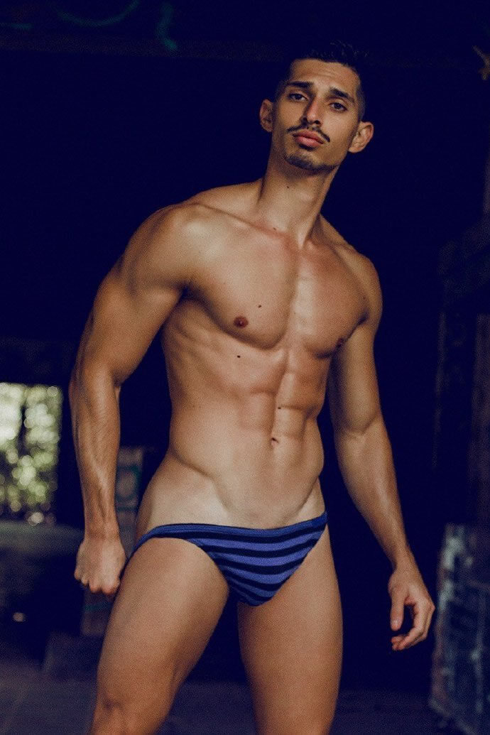 欧美内裤男模Maikel Roman by Adrian C. Martin