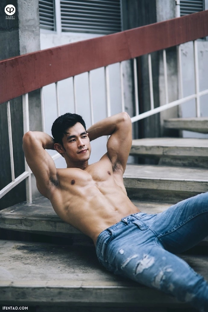 撞脸周杰伦的榴莲哥 马来西亚健身男模Jorden Yeoh