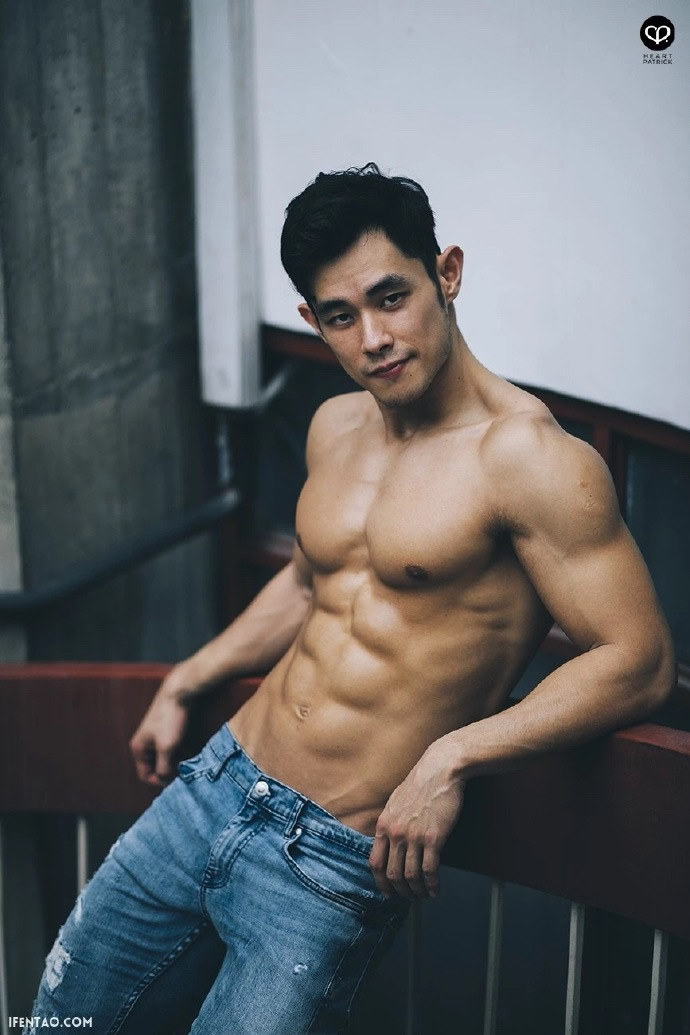 撞脸周杰伦的榴莲哥 马来西亚健身男模Jorden Yeoh