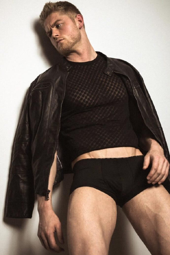 欧美肌肉男模Patrick Henning calvin klein内裤男模