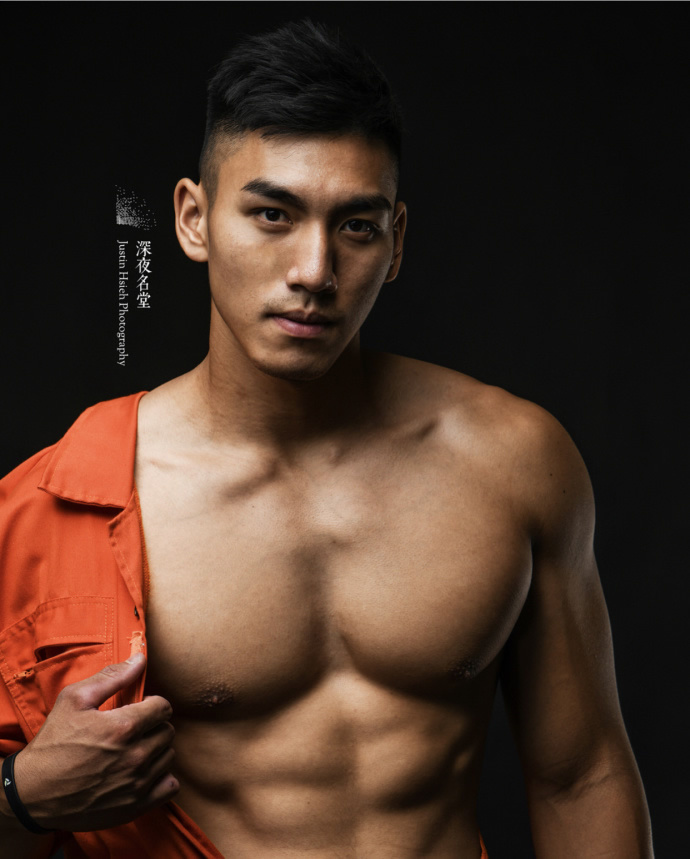 中国国产肌肉男台湾运动员肌肉男模张尚勇
