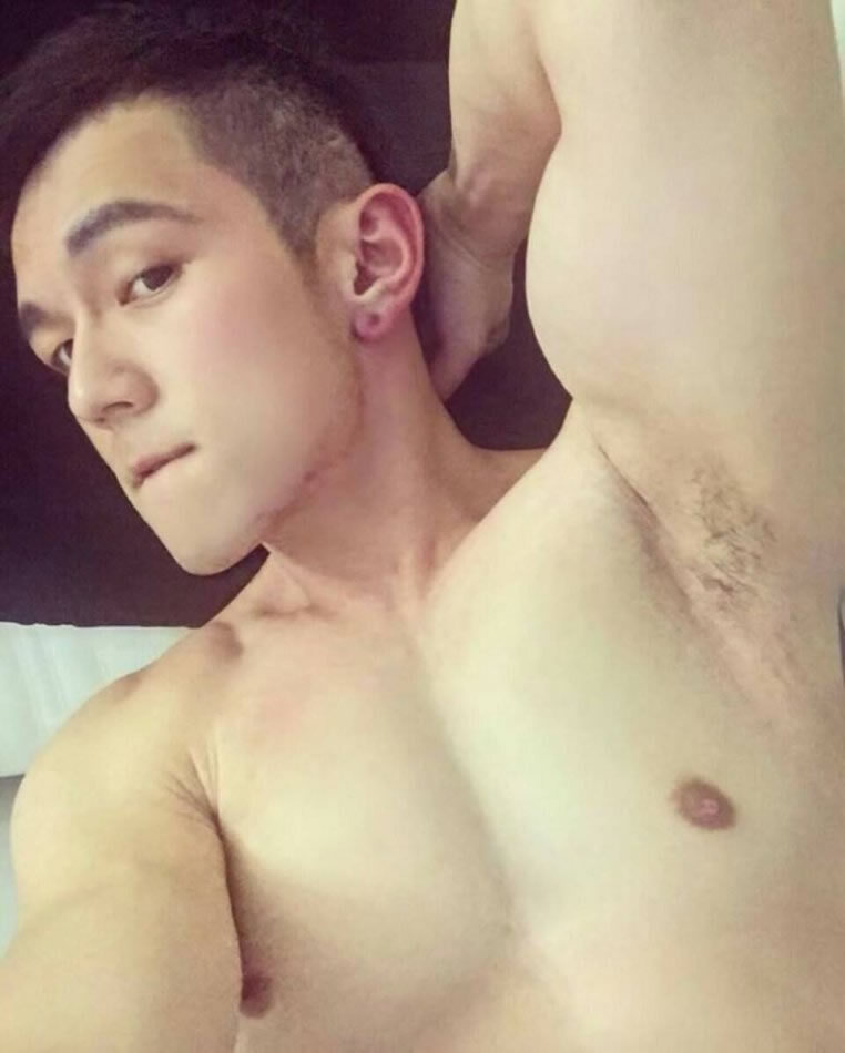 台湾帅哥LeeMingTa李明達 超级萌的搞怪肌肉帅哥
