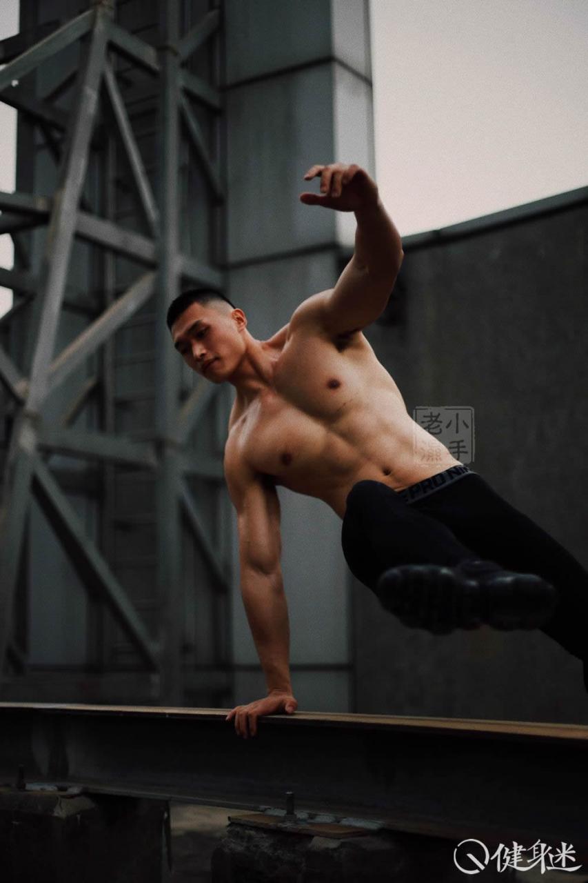 中国肌肉男国产肌肉帅哥罗大发Will
