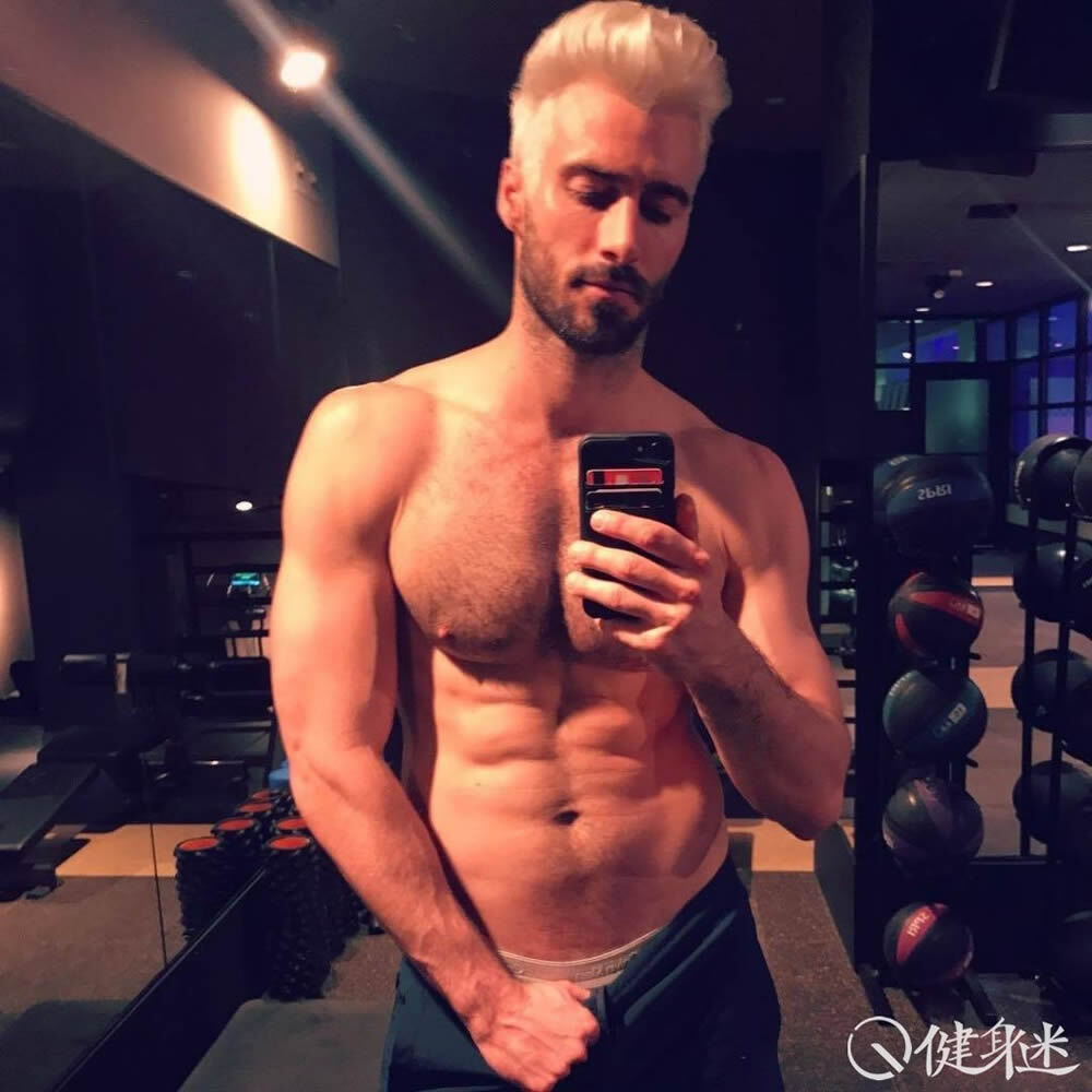 美国肌肉男模Justin Clynes