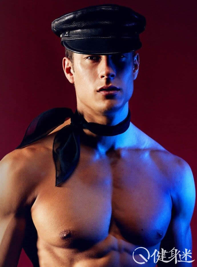 美国健身教练肌肉男模Eian Scully写真