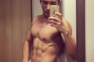 中国肌肉男模赵亮：不可言喻的帅气-大壹博客