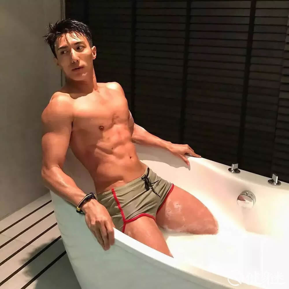 中国肌肉男模赵亮：不可言喻的帅气