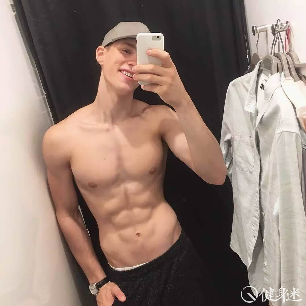 来自奥地利的网红男模Augusta Alexander