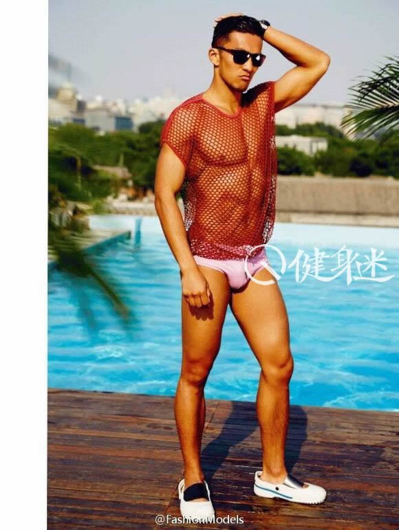 中国超模毛元勋 尽显阳刚男性之性感