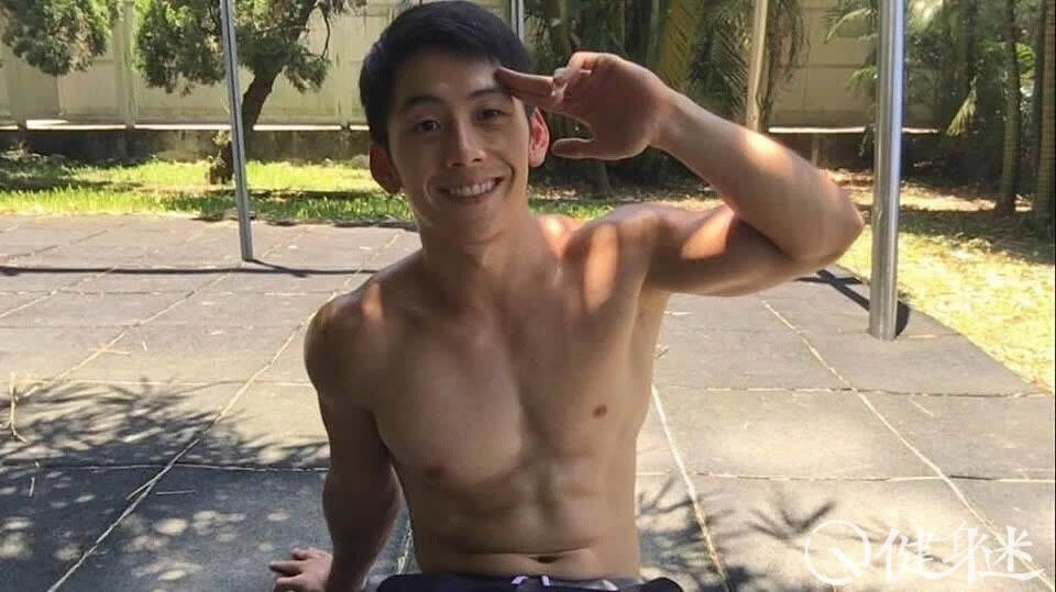 公狗腰健身天菜台湾肌肉帅哥彭羿旻vic