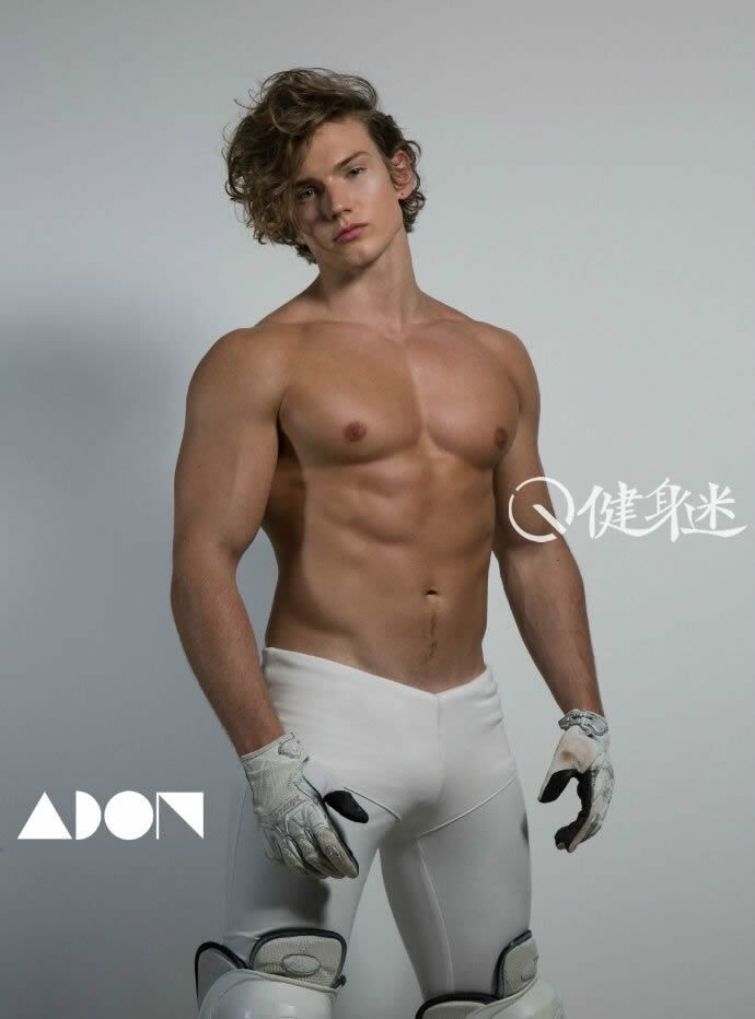 芬兰高冷肌肉男模Benjamin Ahlblad肌肉写真